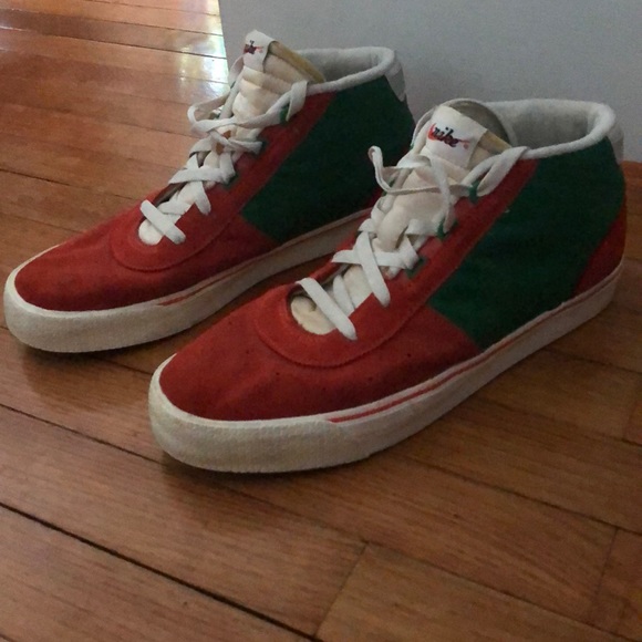 Nike Retro - Picture 2 of 6